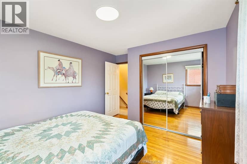 2759 Rockwell Boulevard — photo 19 of 40