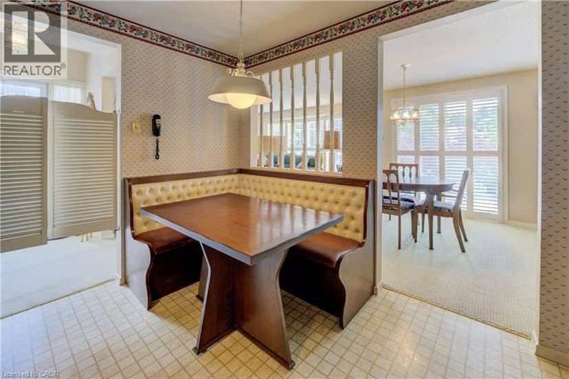 493 BEECHWOOD Drive Unit# 4 — photo 17 of 40