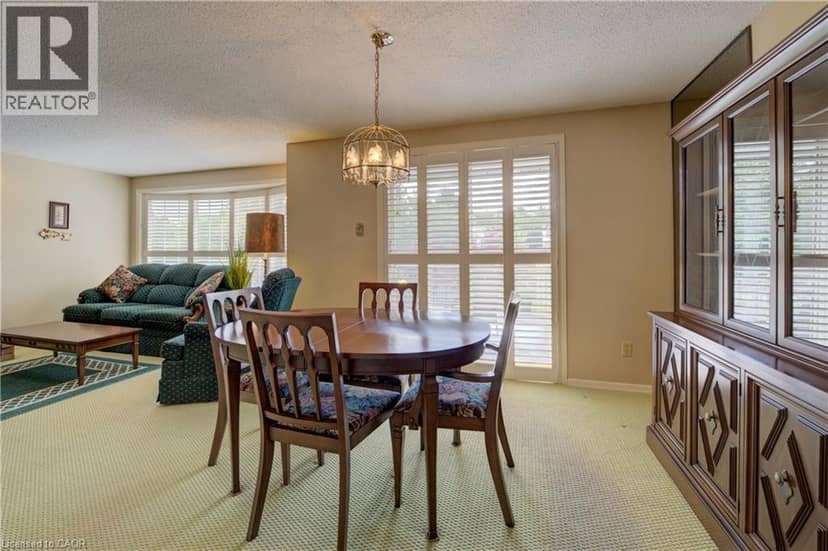 493 BEECHWOOD Drive Unit# 4 — photo 15 of 40