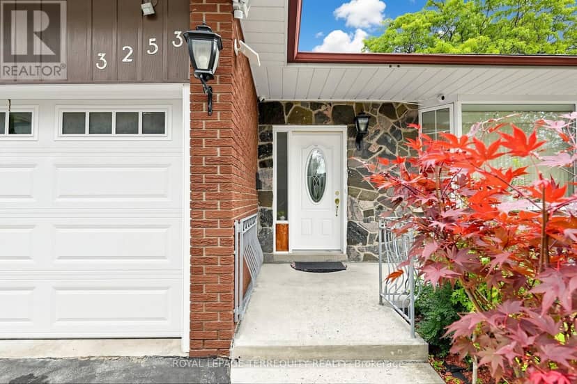 3253 Ibbetson Crescent, Mississauga, photo 2