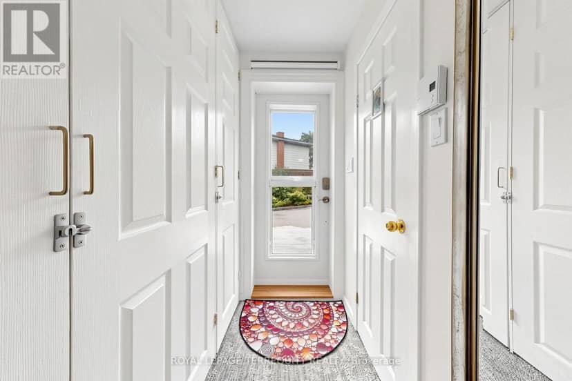 3253 Ibbetson Crescent, Mississauga, photo 4