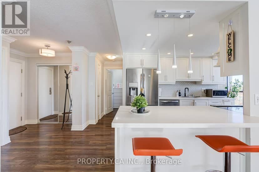 601 - 1155 Bough Beeches Boulevard — photo 13 of 34