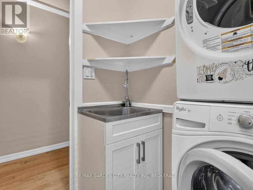 15 Rodman Street — photo 29 of 40