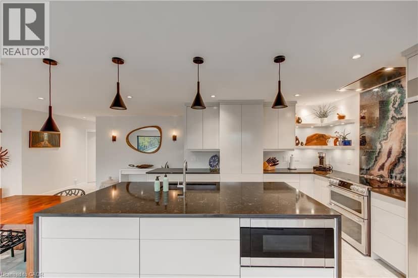 112 MITCHELL Street — photo 15 of 40