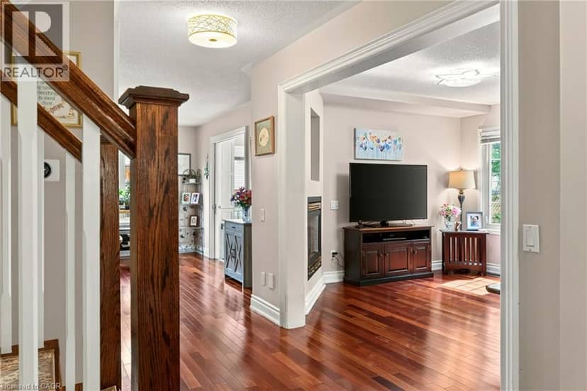 31 GRINDSTONE Way — photo 7 of 40