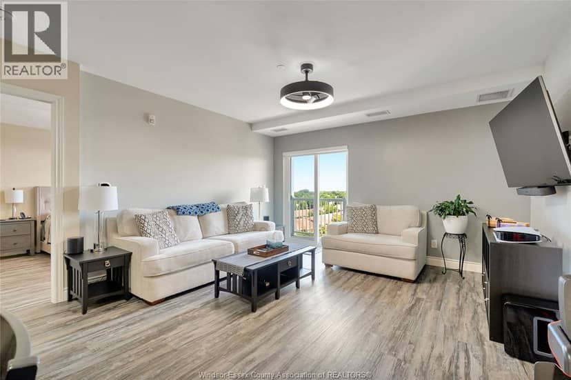 1675 BANWELL ROAD Unit# 705 — photo 11 of 40