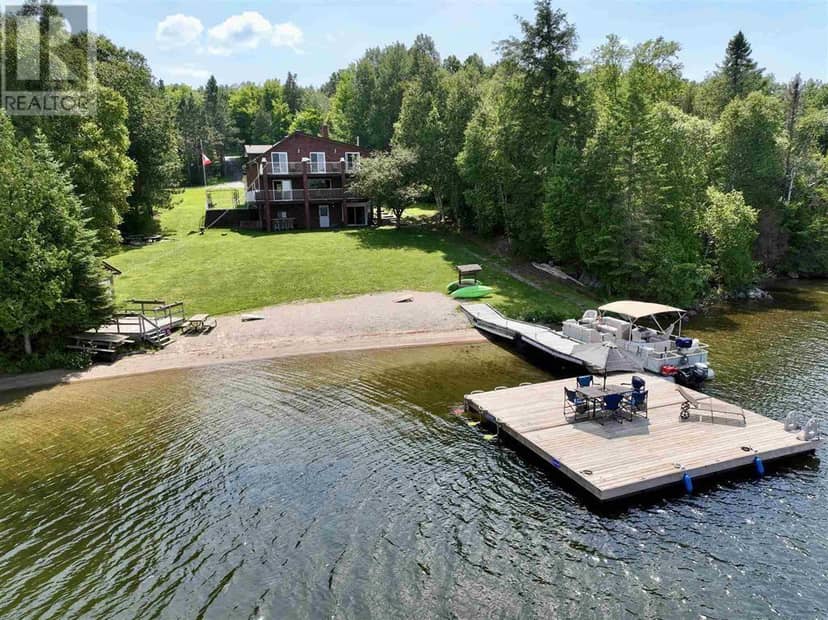 169 South Bay Rd, Elliot Lake, photo 2