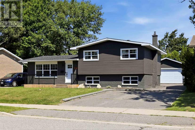 122 Boundary RD — photo 2 of 37