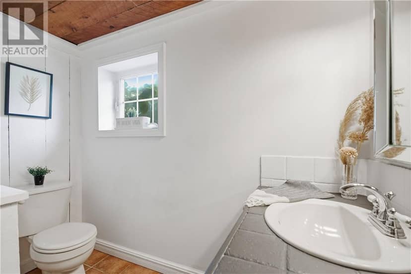 4663 Guy Avenue — photo 34 of 40