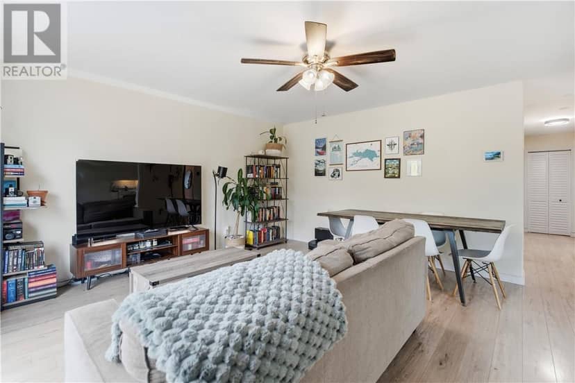 33 Pembroke, Sturgeon Falls, photo 7