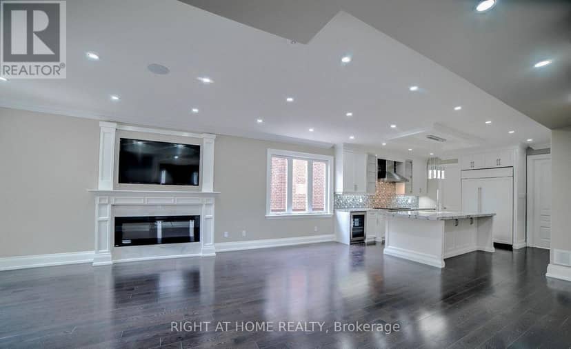 53 Eaglewood Boulevard — photo 8 of 32