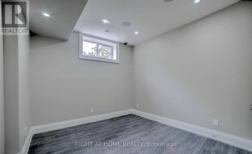 53 Eaglewood Boulevard — photo 30 of 32