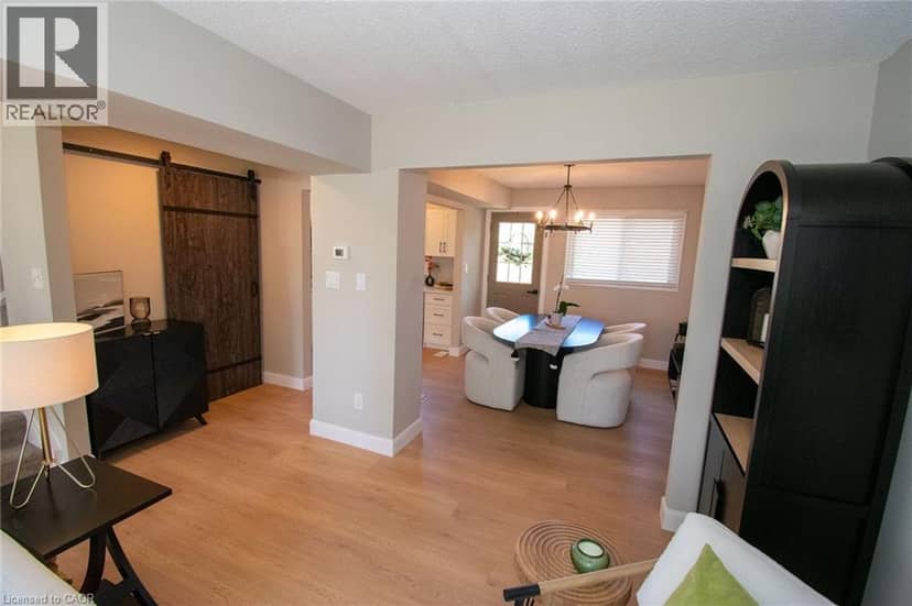 139 MAIN Street W Unit# 22 — photo 16 of 40