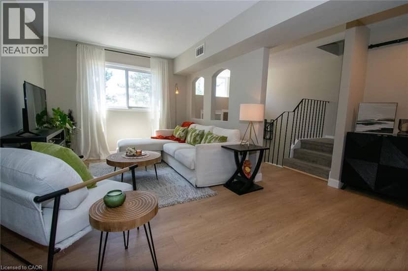 139 MAIN Street W Unit# 22 — photo 13 of 40