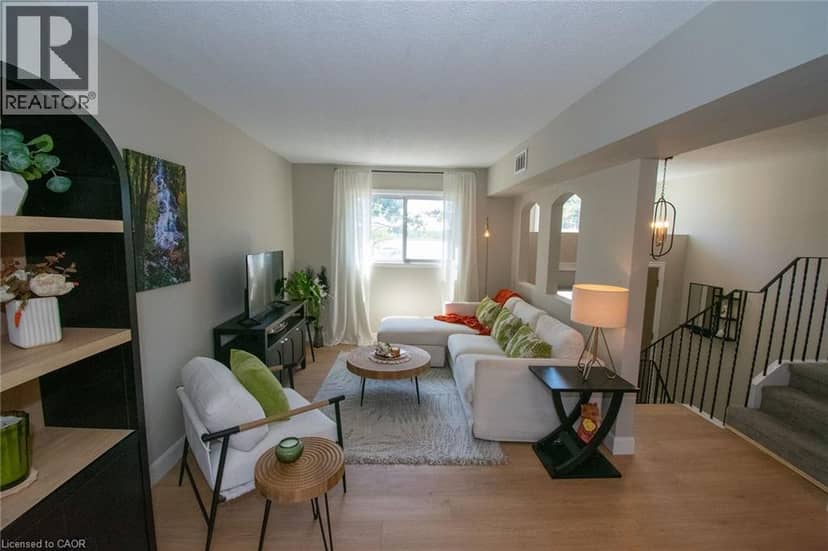 139 MAIN Street W Unit# 22 — photo 12 of 40