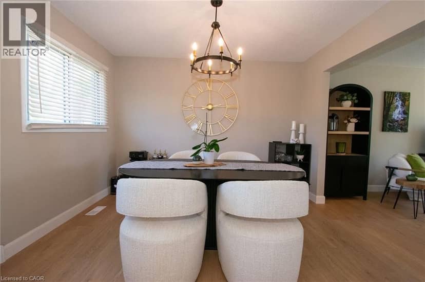 139 MAIN Street W Unit# 22 — photo 20 of 40