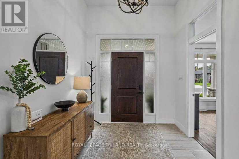 35 Royal Dornoch Drive — photo 13 of 32