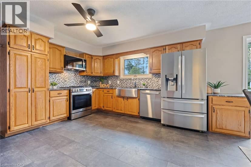 553 Norfolk County Road 21, Langton, photo 6