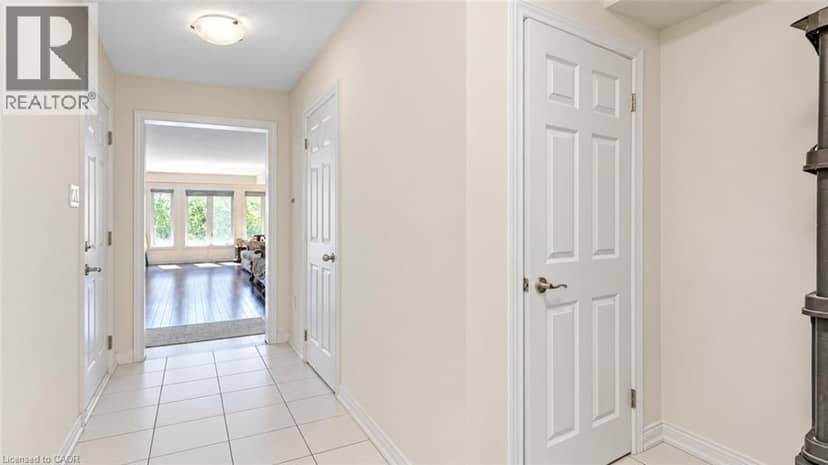 755 LINDEN Drive Unit# 37, Cambridge, photo 5