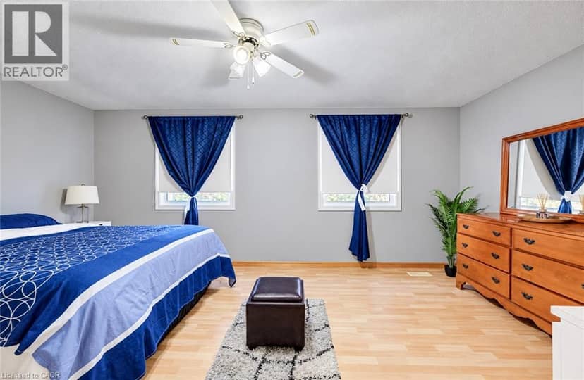 136 SEKURA Crescent — photo 16 of 35