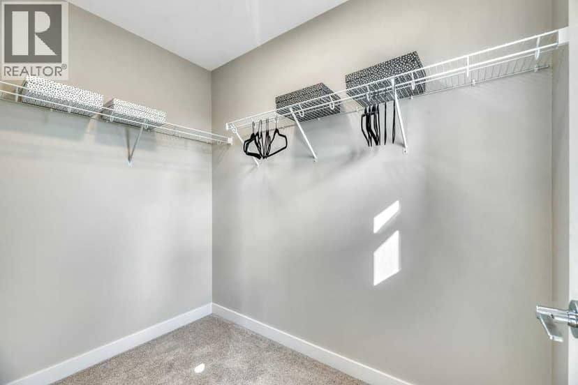 212 Edgefield Bay — photo 29 of 40