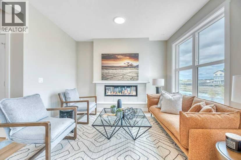 212 Edgefield Bay — photo 16 of 40