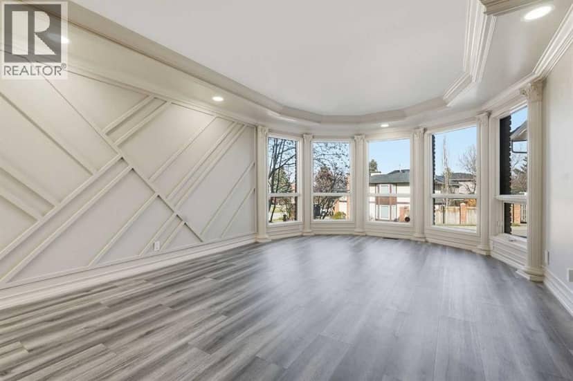 91 Patterson Crescent SW — photo 11 of 40