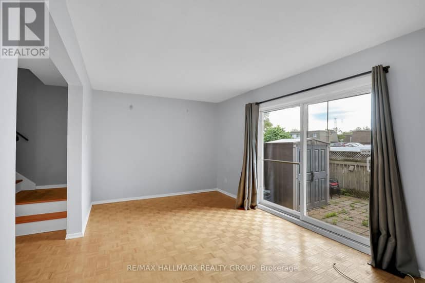 2912 Fairlea Crescent, Ottawa, photo 7