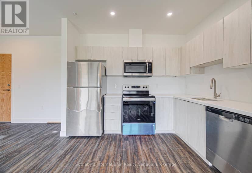 402 - 408 Dundas Street S — photo 10 of 26