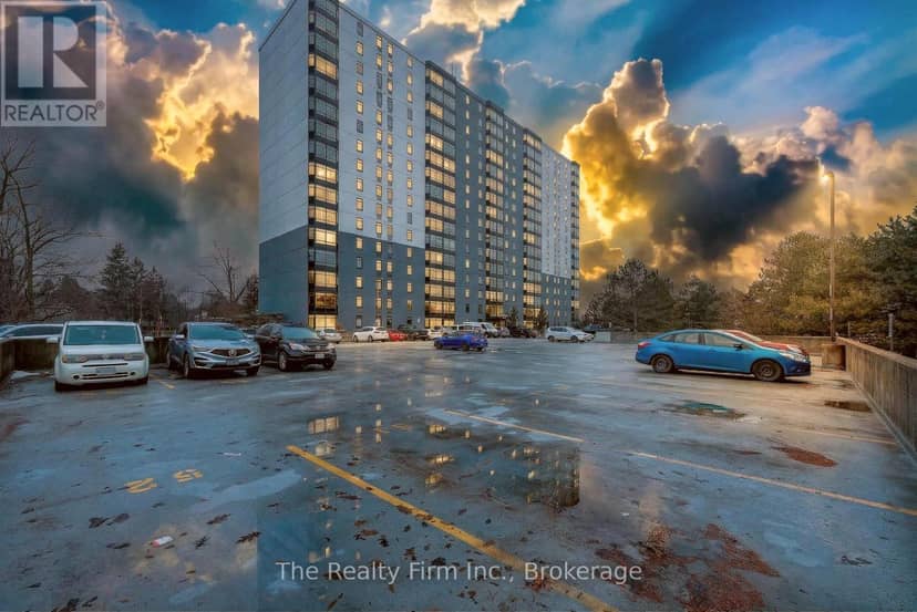 1515 - 45 Pond Mills Road, London South