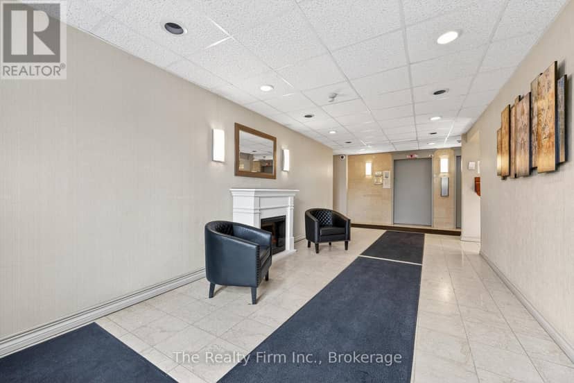1515 - 45 Pond Mills Road — photo 16 of 21