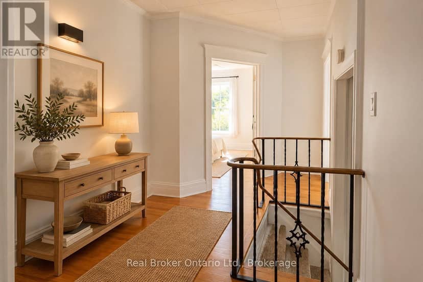 4 Cambria Street — photo 19 of 34