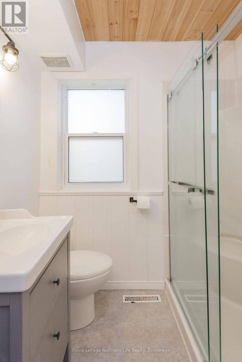 124 Vincent Avenue — photo 27 of 40