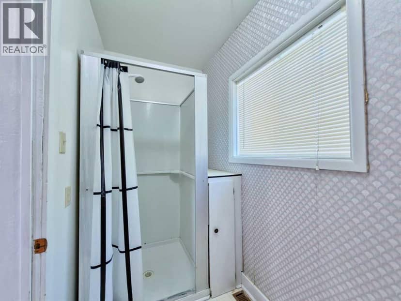2729 216 Street — photo 13 of 18