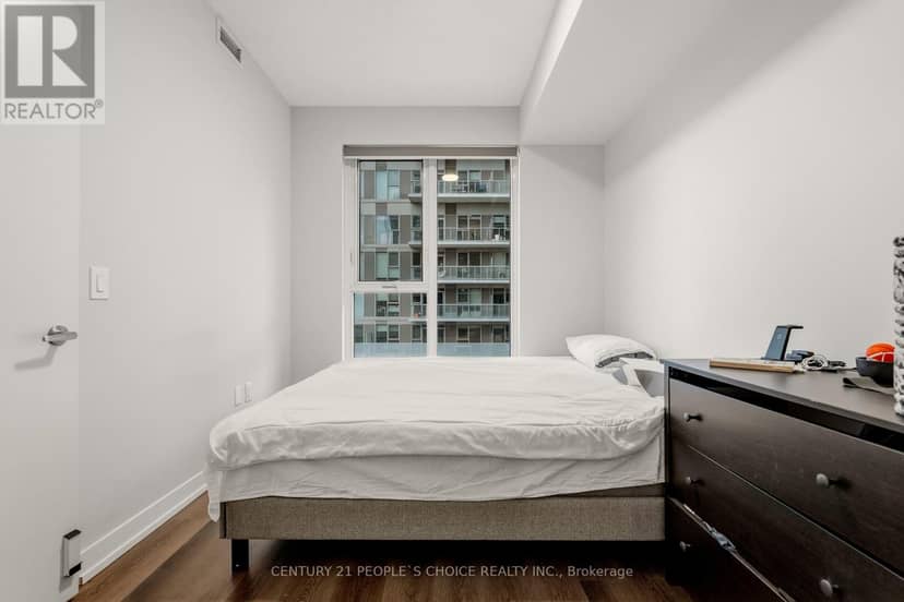 817 - 15 Lower Jarvis Street — photo 13 of 21