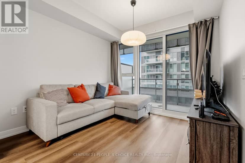 817 - 15 Lower Jarvis Street — photo 6 of 21