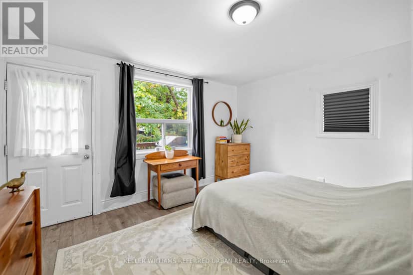 20 Concord Avenue, Toronto, photo 3