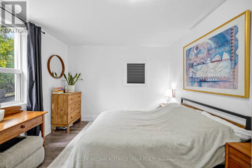 20 Concord Avenue, Toronto, photo 4