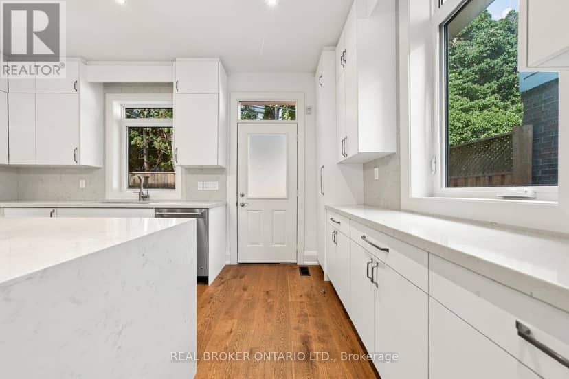 26 Bishop Street — photo 12 of 36