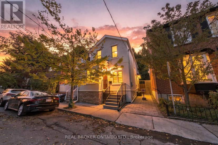 26 Bishop Street, Toronto, photo 2