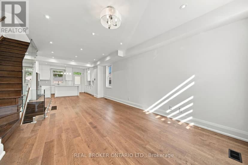 26 Bishop Street, Toronto, photo 6