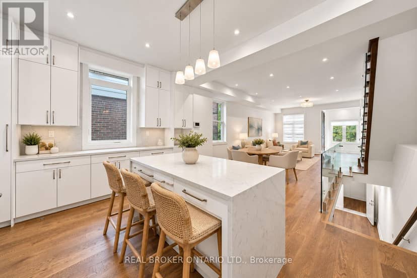 26 Bishop Street, Toronto, photo 8