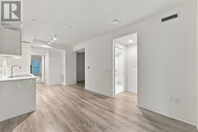 401 - 238 Simcoe Street, Toronto, photo 7