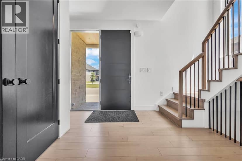920 THOMAS PEDDER Court, Kitchener, photo 5