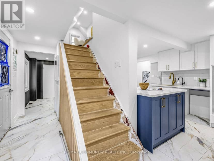 2444 Rundle Abbey — photo 15 of 36