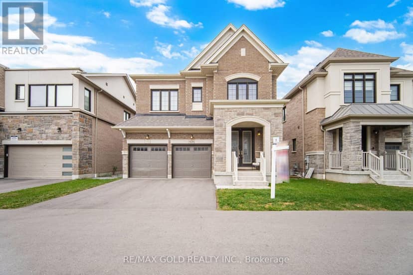 426 Coronation Road, Whitby, photo 2