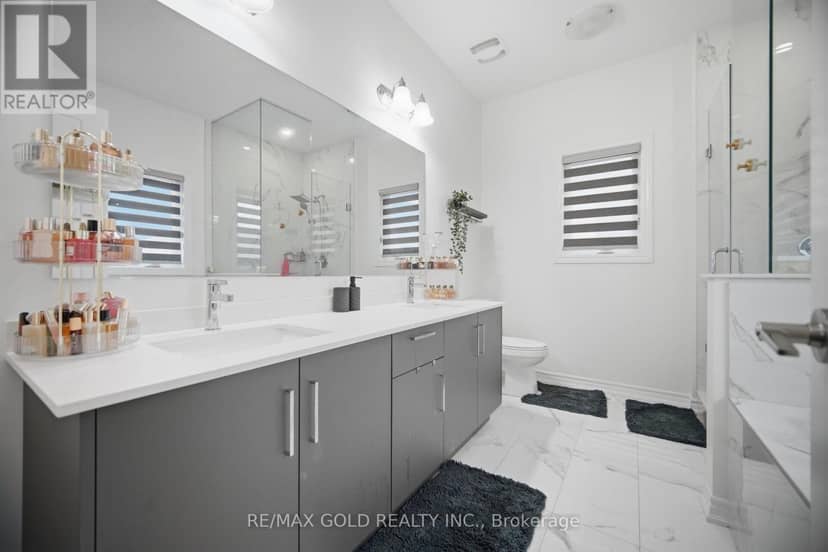 426 Coronation Road — photo 26 of 40