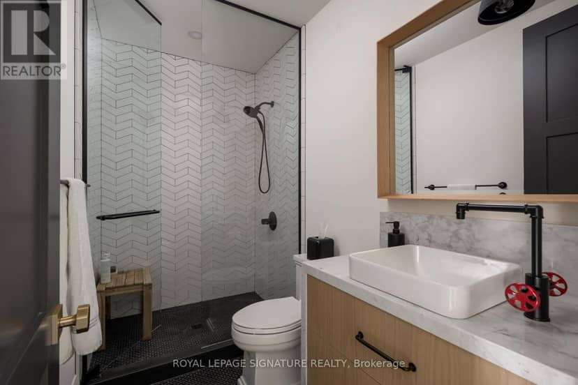 191 Deloraine Avenue — photo 22 of 40