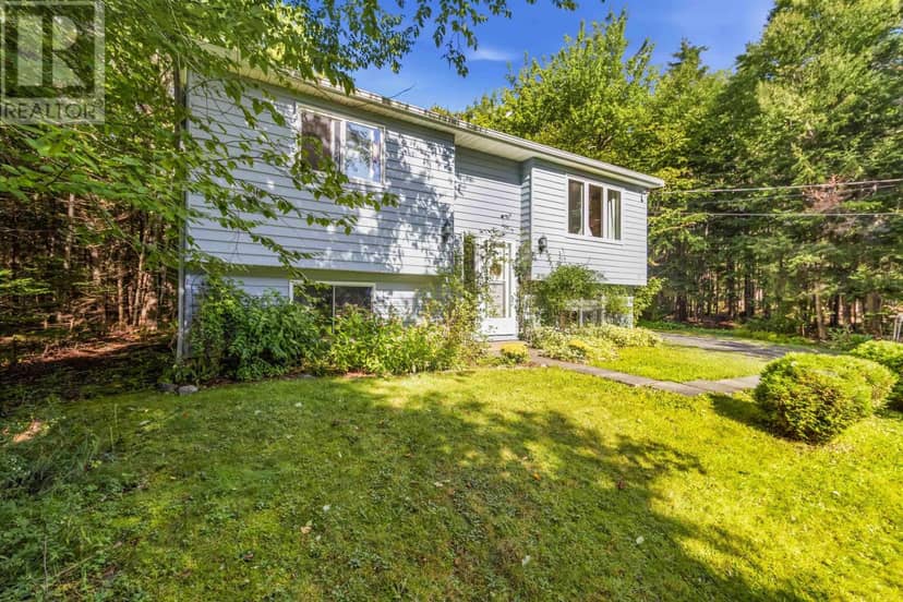 17 Halfway Lake   Hammonds Plains Drive, Maplewood, photo 3