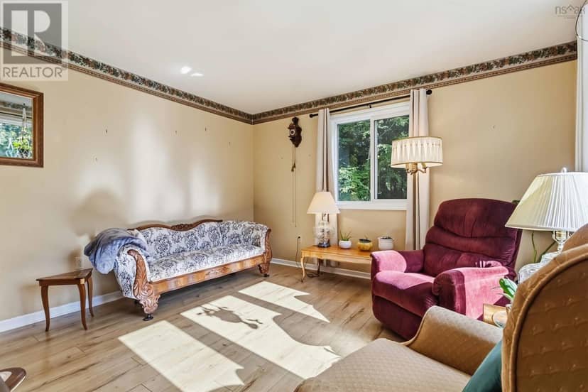17 Halfway Lake   Hammonds Plains Drive — photo 9 of 35